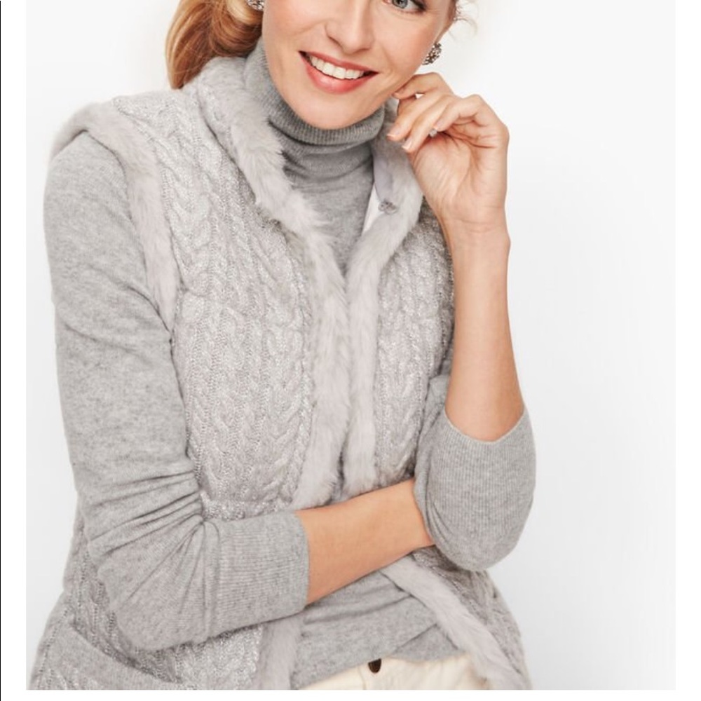 NWT Metallic Cable Knit Sweater Puffer